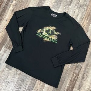 NWOT! Men’s Long Sleeve Camo Tee
